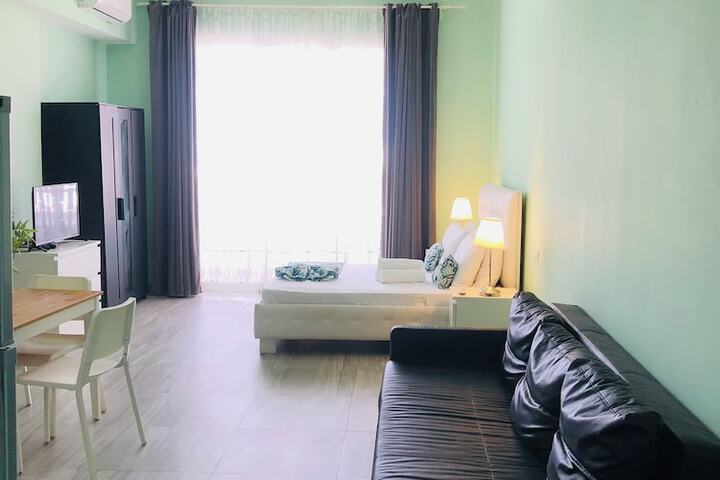 Room 14 of 64