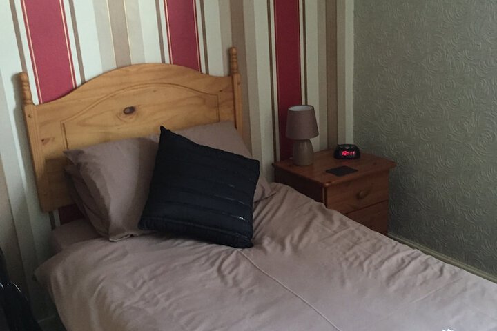 Room 5 of 26