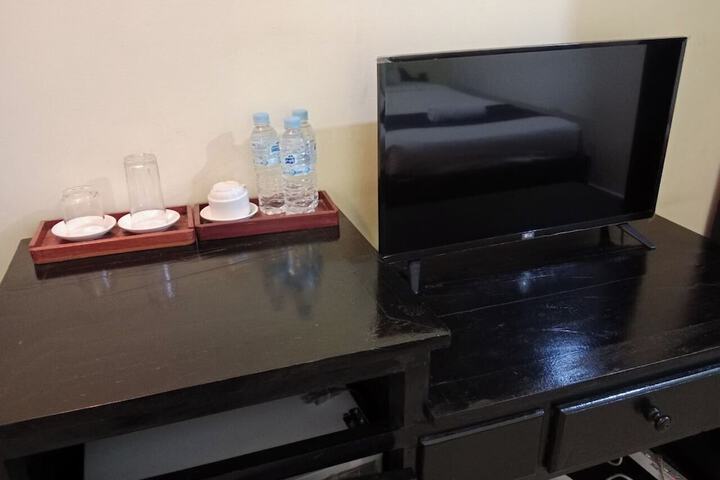 Room 14 of 27