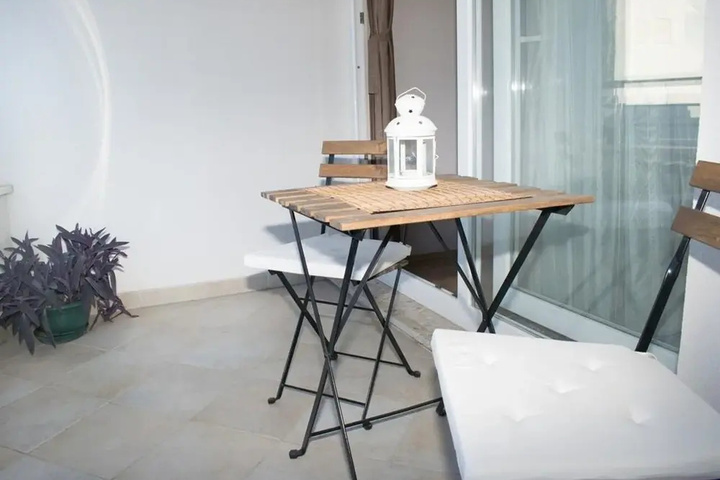Room 3 of 13