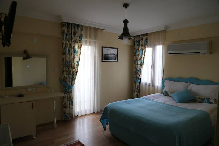 Room 26 of 47