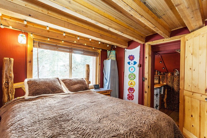Room 3 of 26