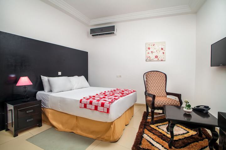 Room 5 of 46