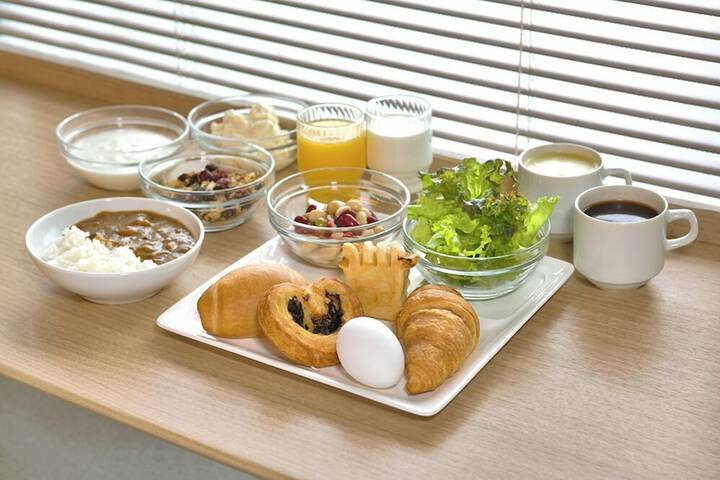 Breakfast meal