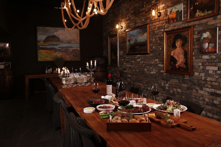 Dining 124 of 179