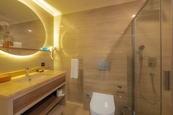 Room 40 of 125