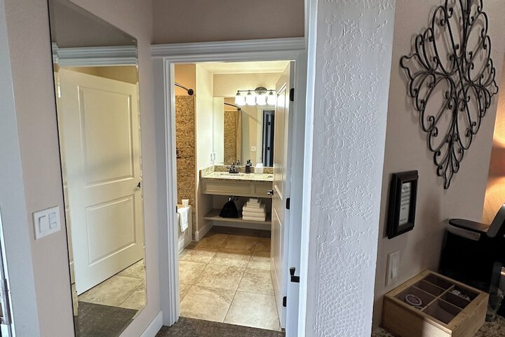 Room 56 of 149
