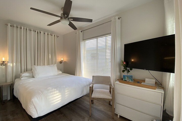 Room 20 of 236
