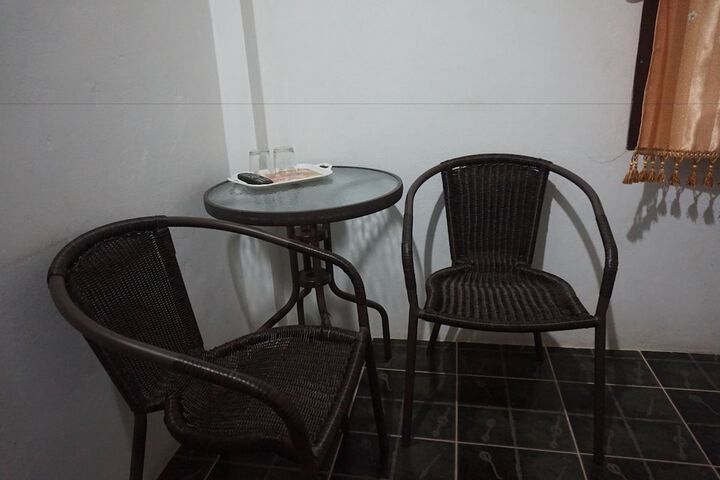 Room 14 of 19
