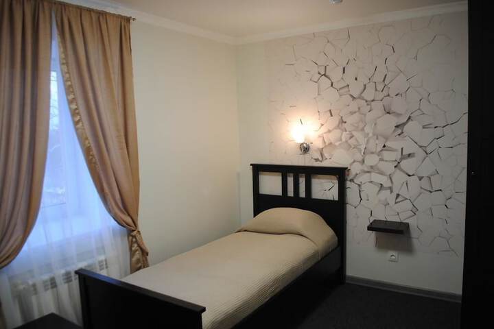Room 40 of 53