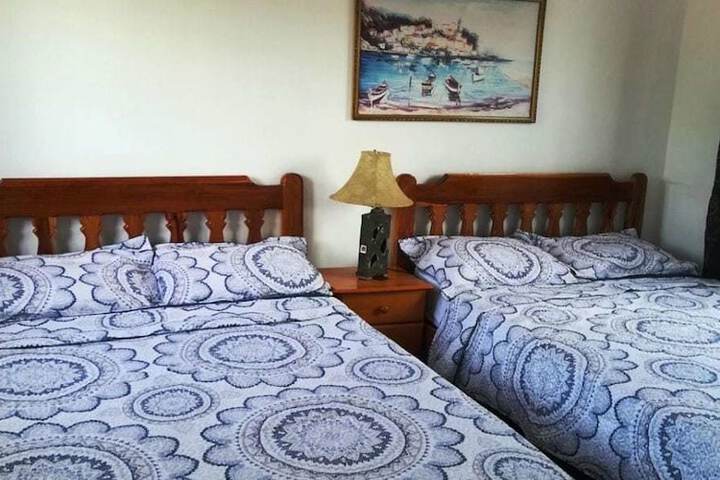 Room 7 of 24