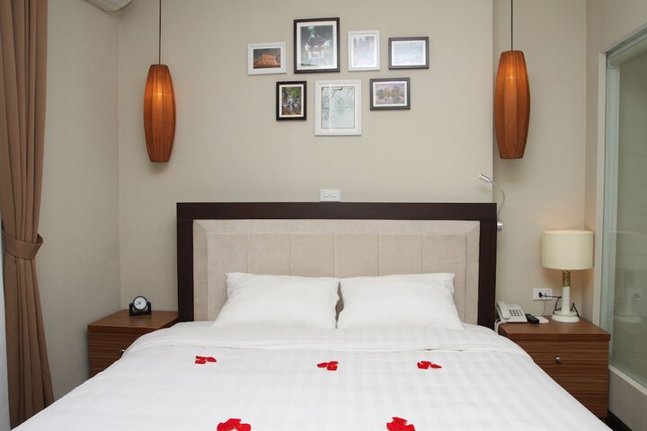 Room 8 of 57