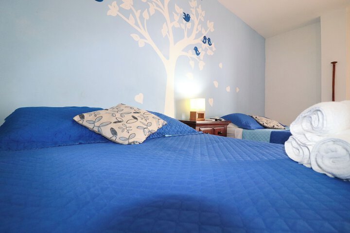 Room 8 of 19