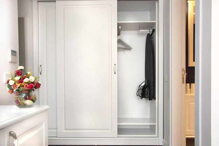 Room 20 of 35