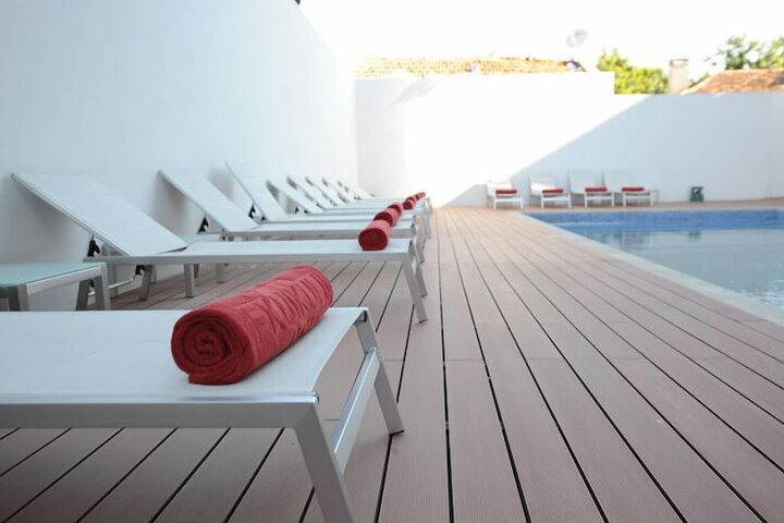 Sundeck 45 of 48