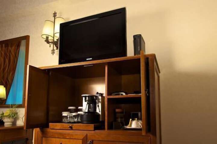 Room 26 of 70