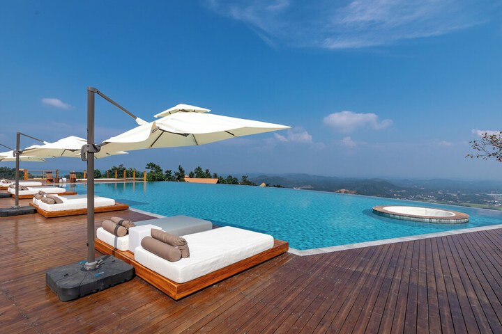 Pool 117 of 183