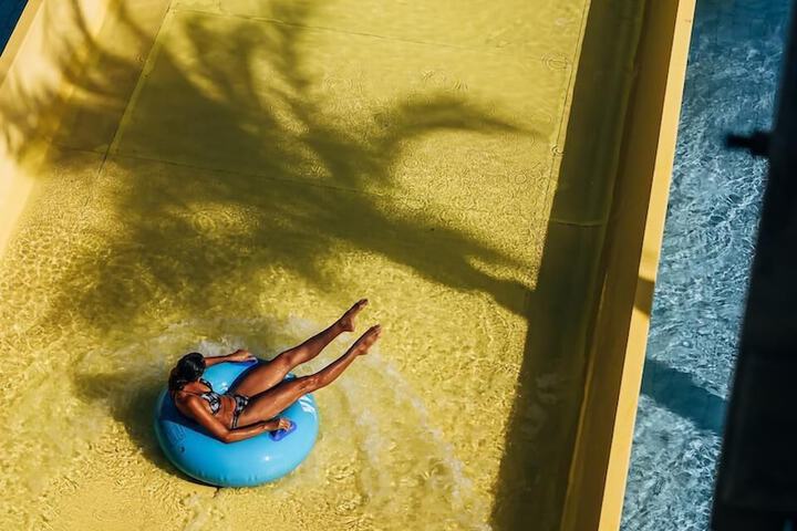 Pool 71 of 156