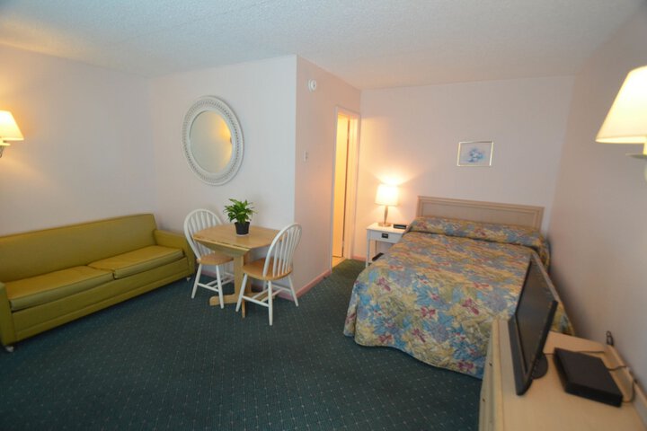 Room 3 of 34