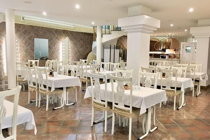 Restaurants