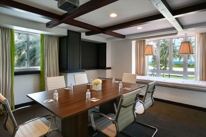 Meeting facility
