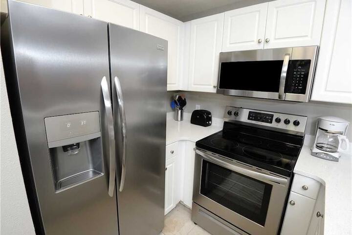 Celadon Beach Resort 1004 - One Bedroom Condo in Panama City Beach, FL