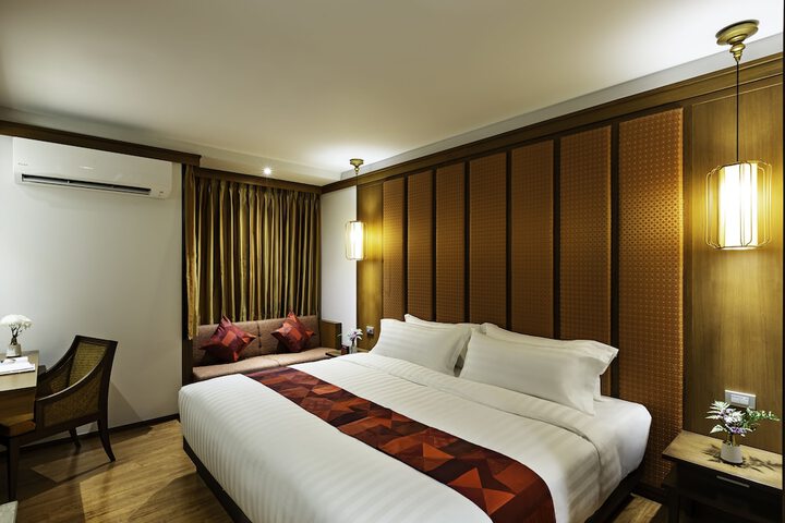 Room 5 of 41