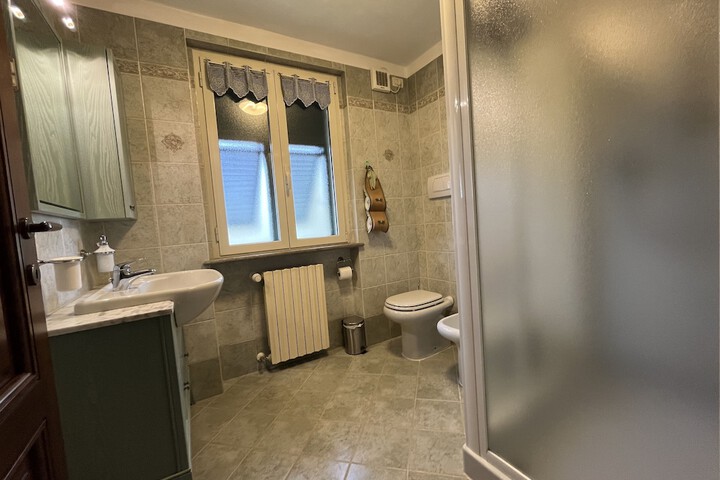 Room 20 of 34