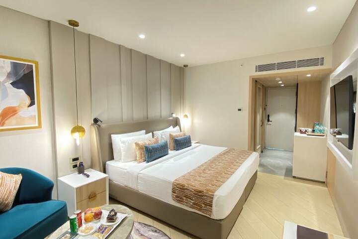 Room 13 of 56