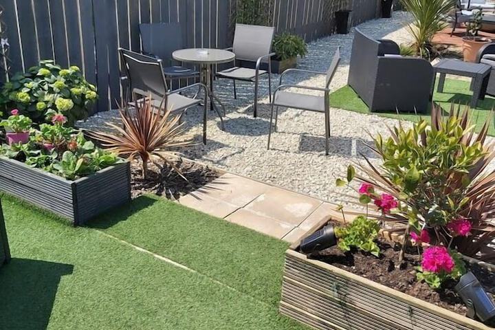 Terrace/Patio 25 of 33