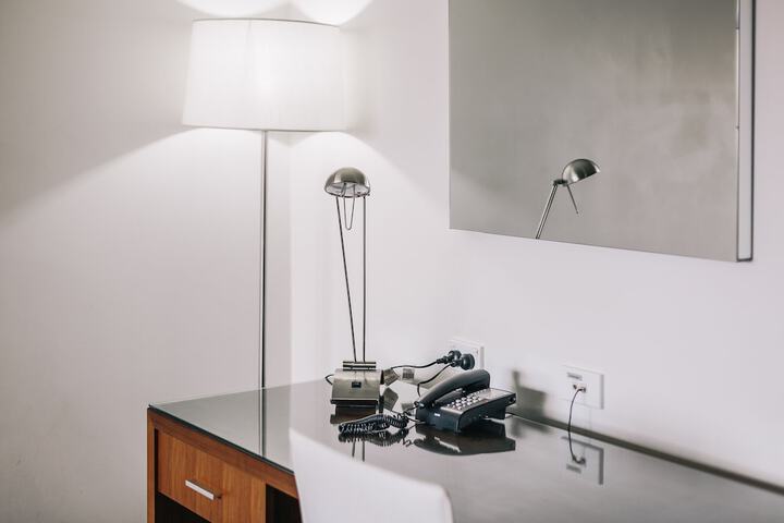 Room 18 of 31