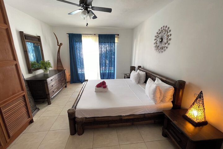Room 40 of 267