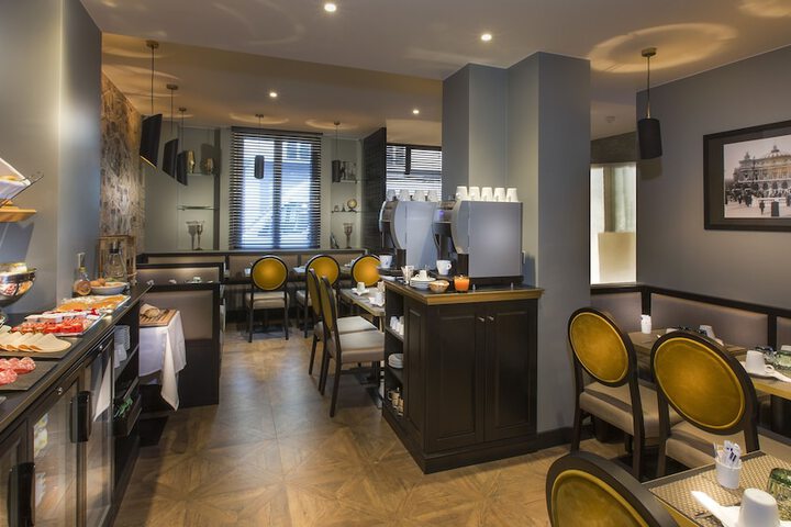 Dining Photos