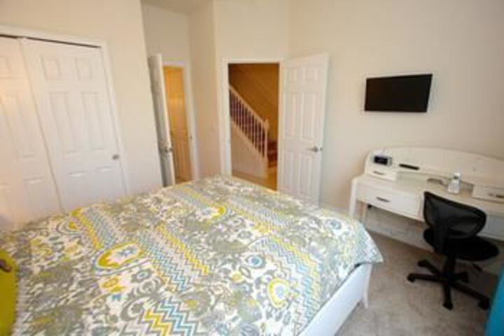 Room 108 of 279