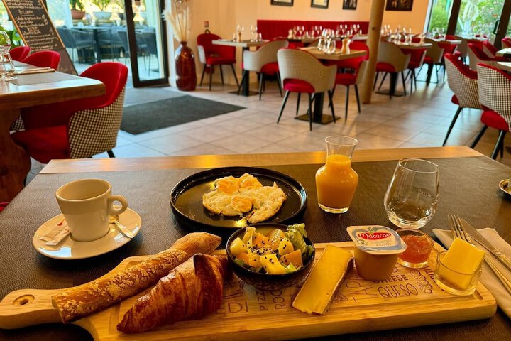 Breakfast meal