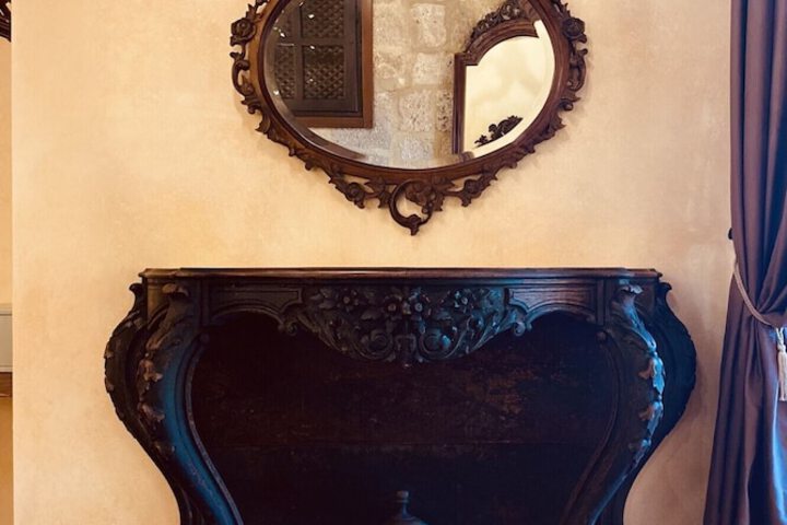 Room 43 of 110