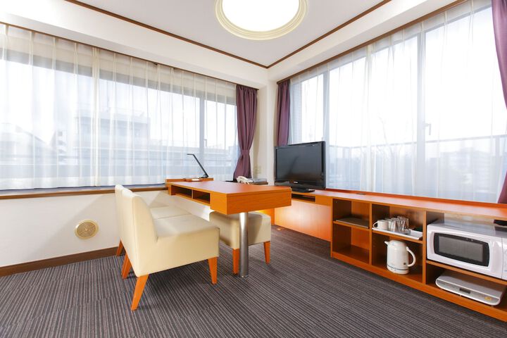 Room 14 of 41