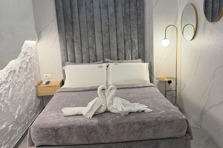 Room 15 of 56