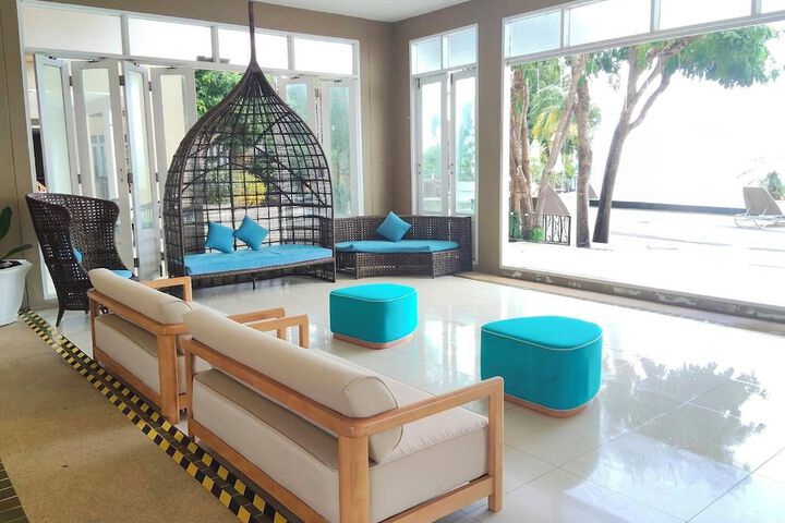 Lobby Entry