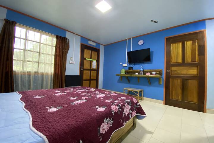 Room 3 of 11