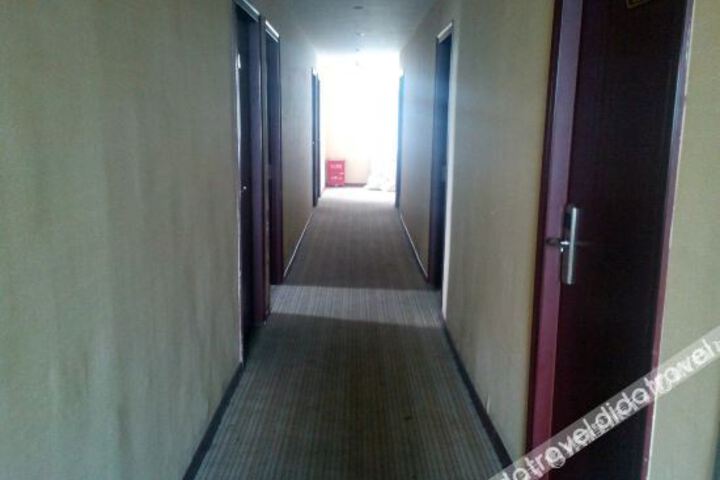 Hotel Interior 8 of 16