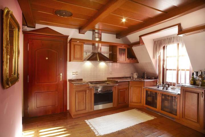 Private kitchen