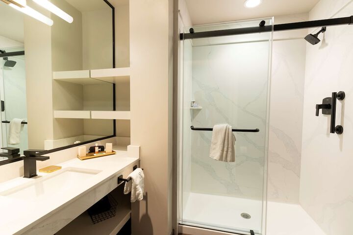 Bathroom shower
