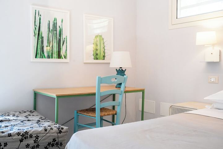 Room 20 of 104
