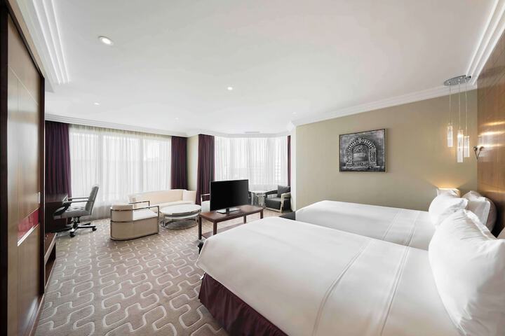 Room 41 of 101