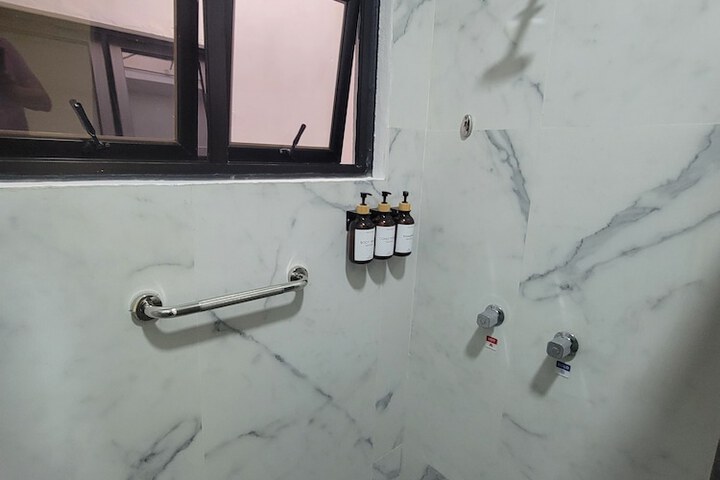 Room 111 of 140