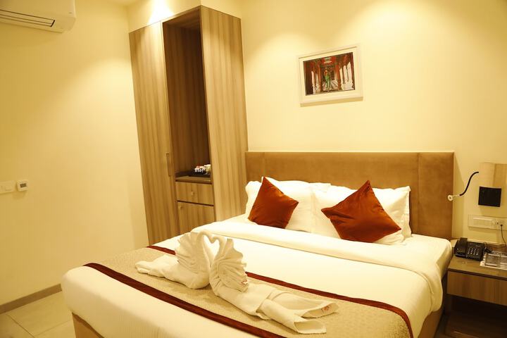 Room 55 of 94