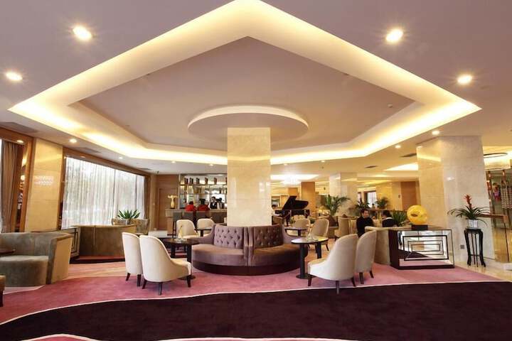 Hotel Lobby