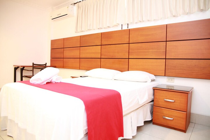 Room 18 of 40