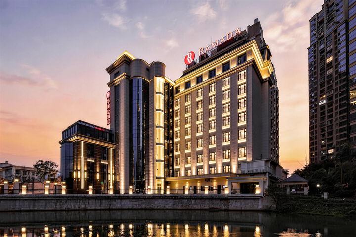Hotel 156 of 162